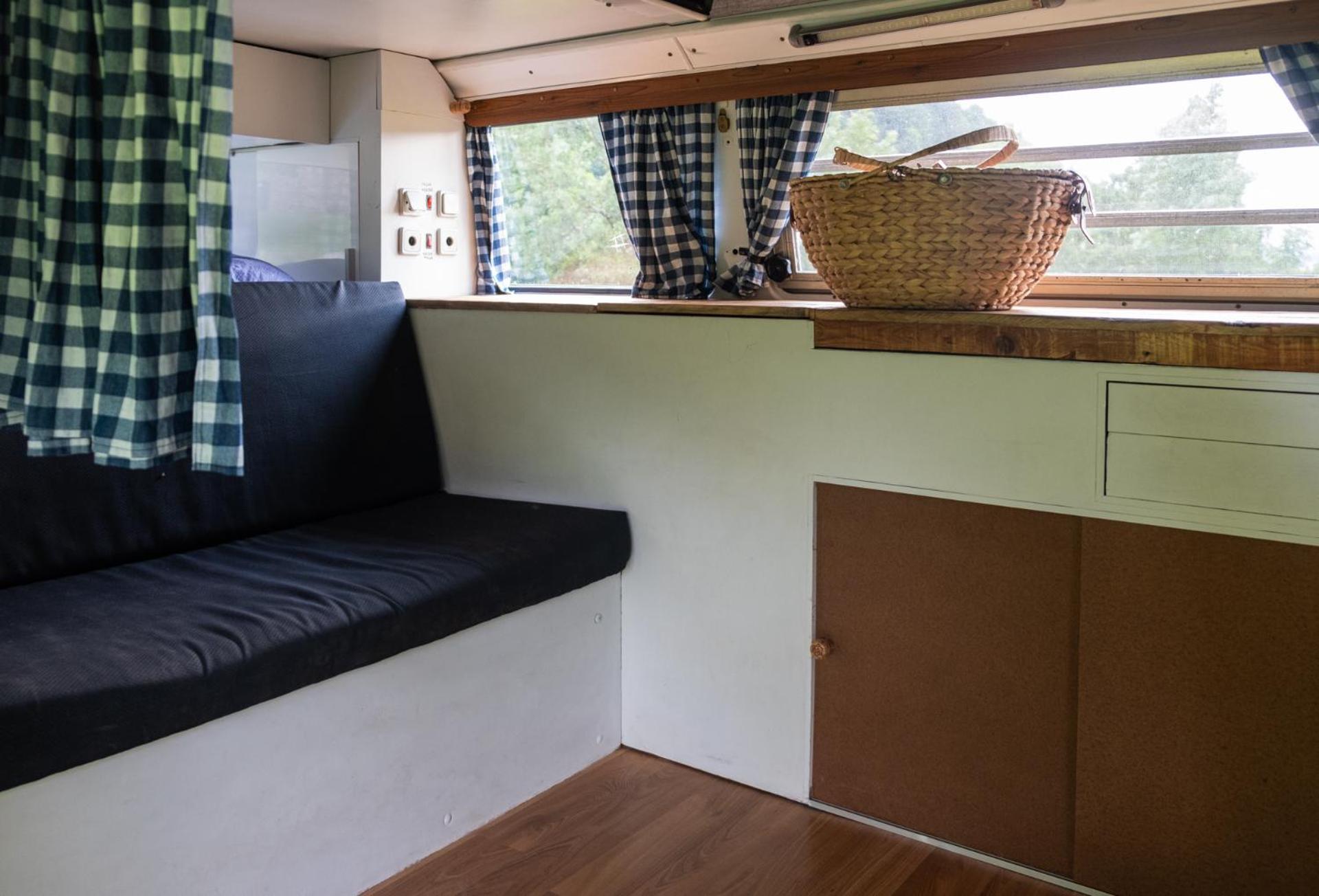 Retro Vw Kombi T2 Campervan L'Hospitalet de Llobregat Luaran gambar