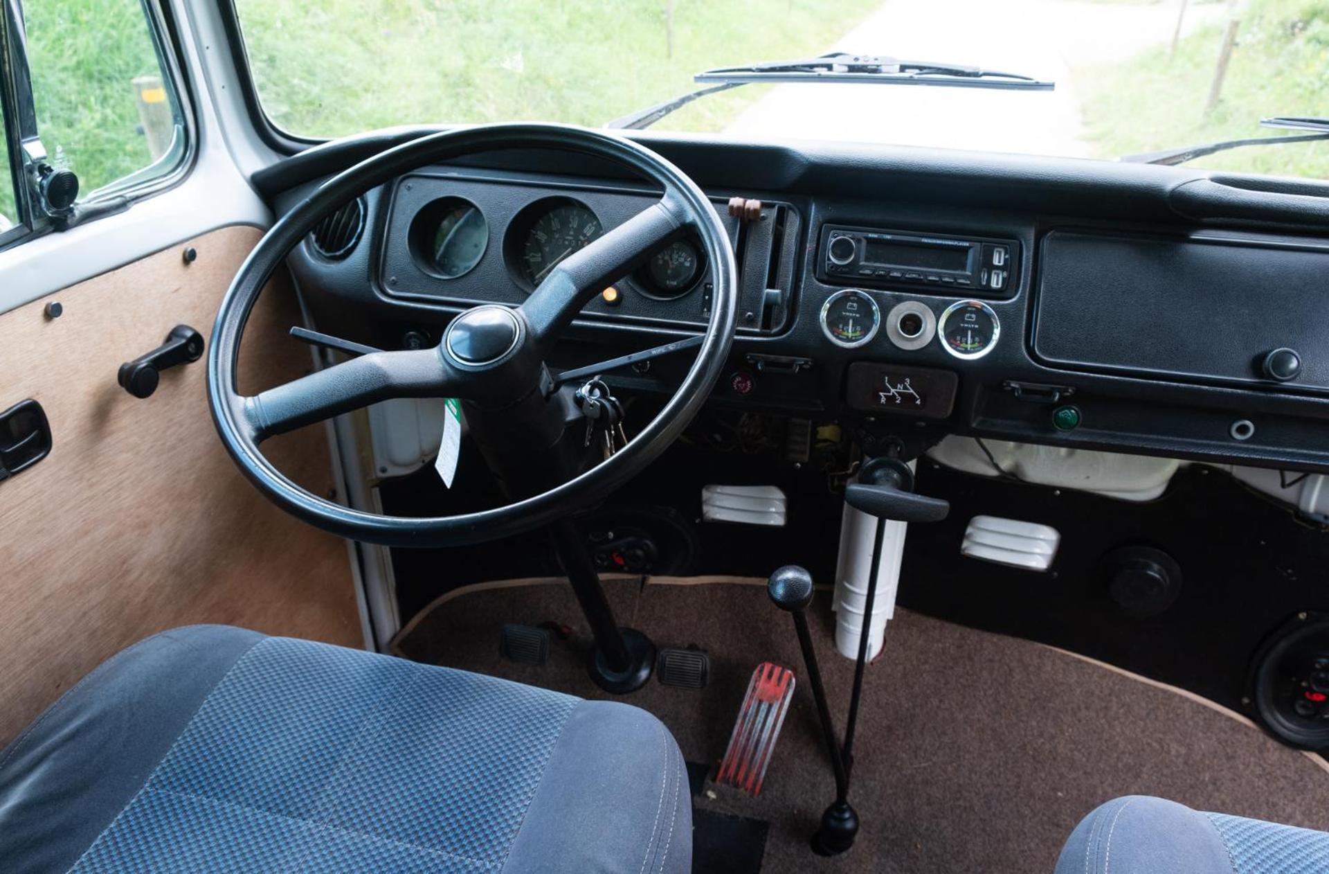 Retro Vw Kombi T2 Campervan L'Hospitalet de Llobregat Luaran gambar